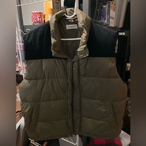 NWT Ruff Hewn “Well Worn” Vest Men’s XXL green and black